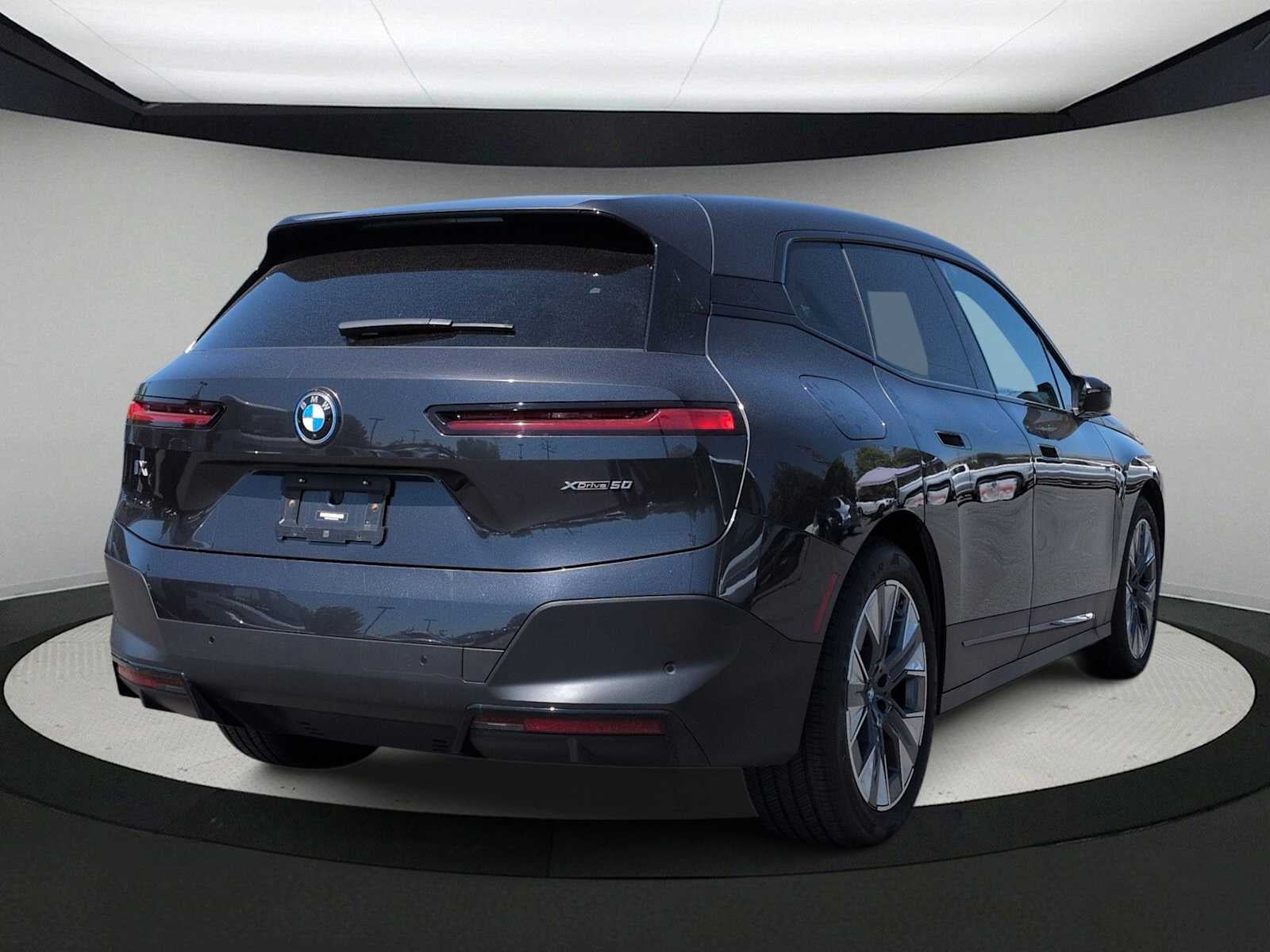BMW iX xDrive50 2022