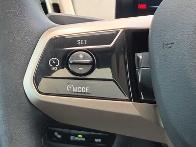 2025 BMW iX xDrive50