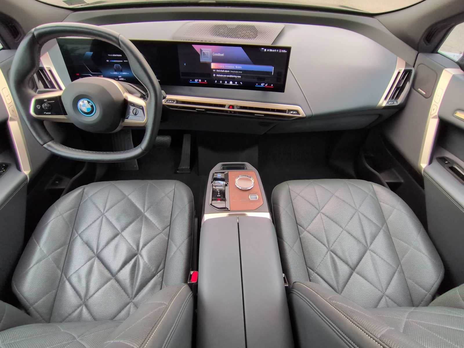 BMW iX xDrive50 2024