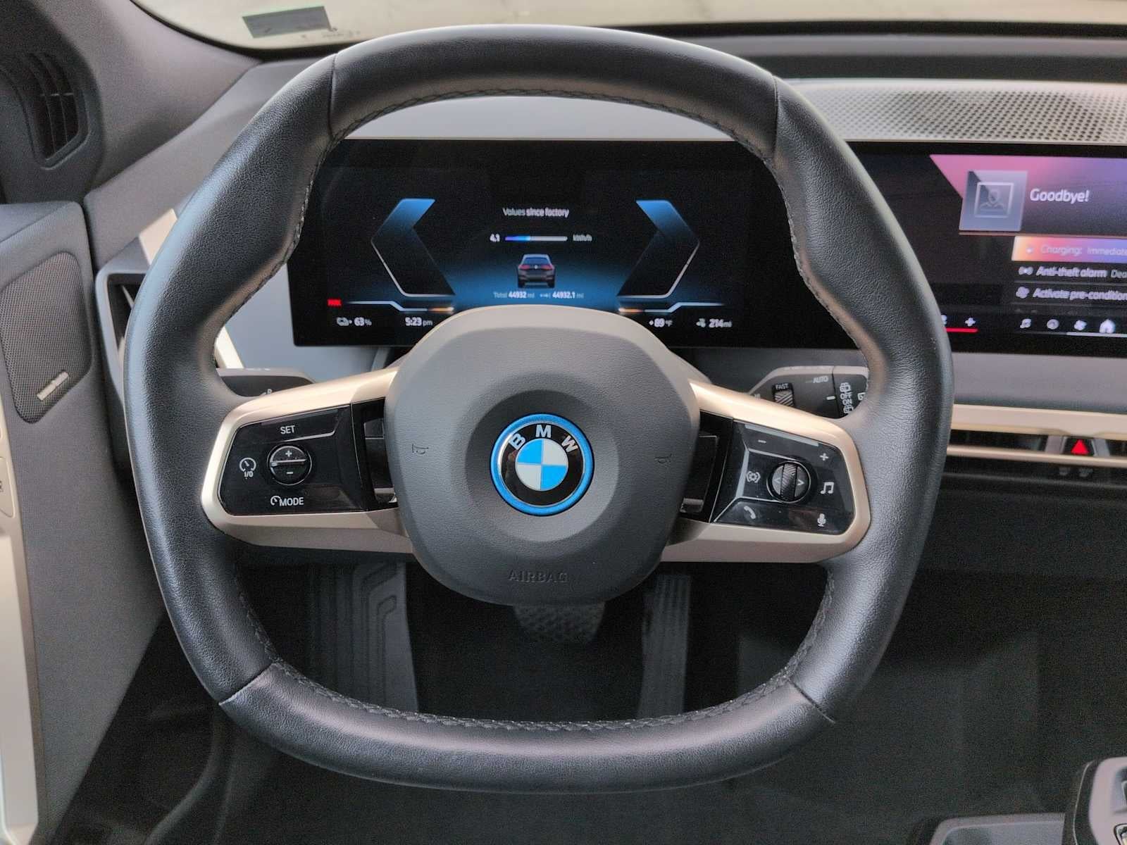 BMW iX xDrive50 2024