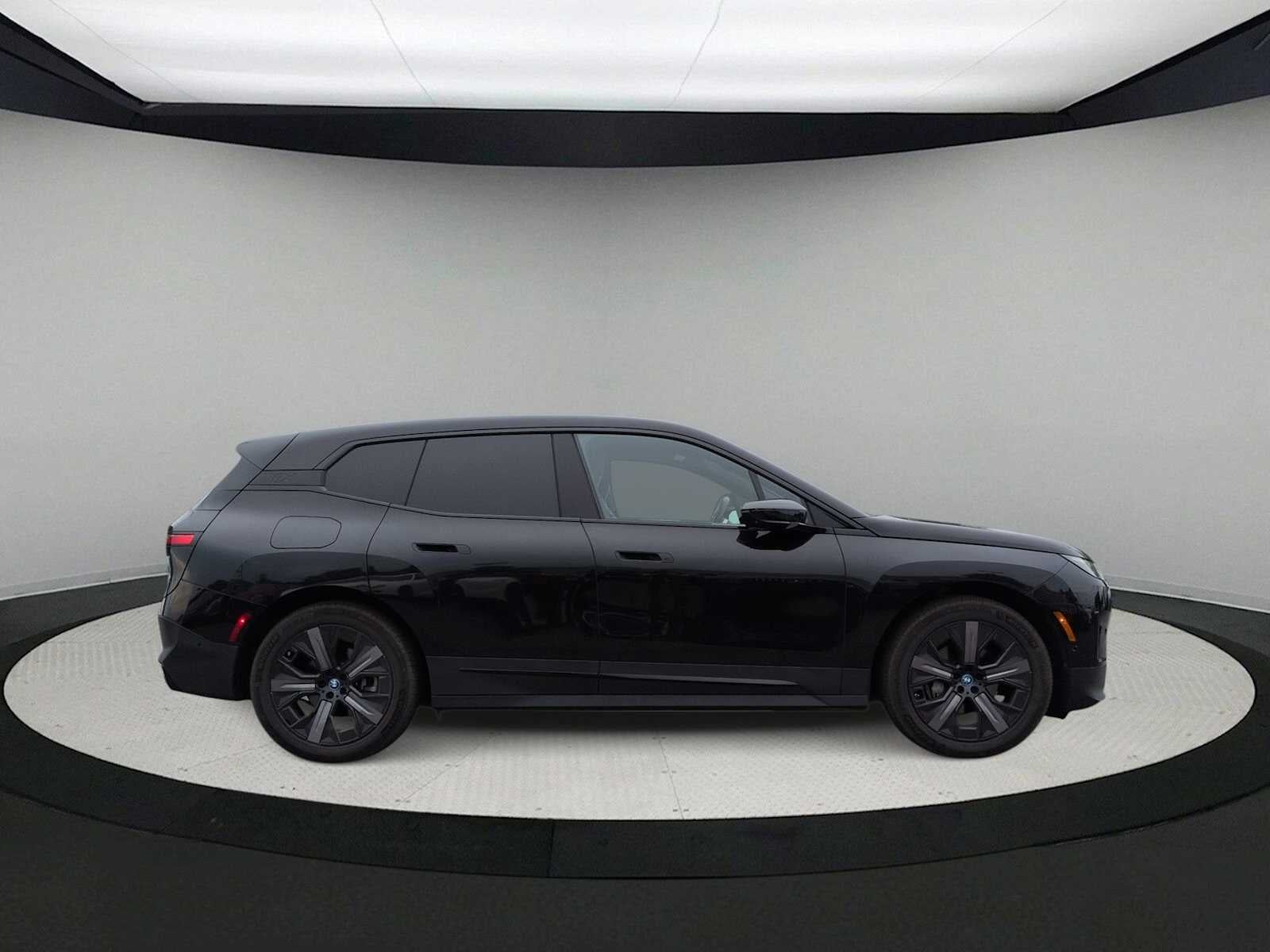BMW iX xDrive50 2024
