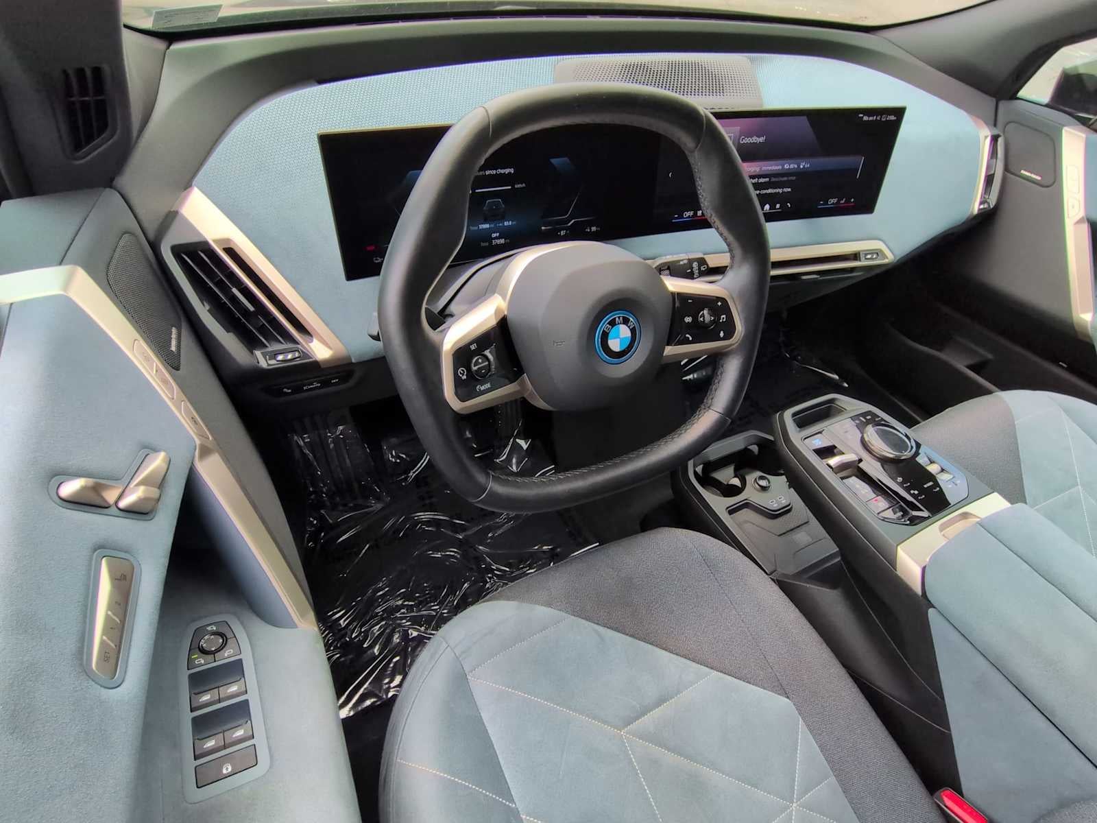 BMW iX xDrive50 2024