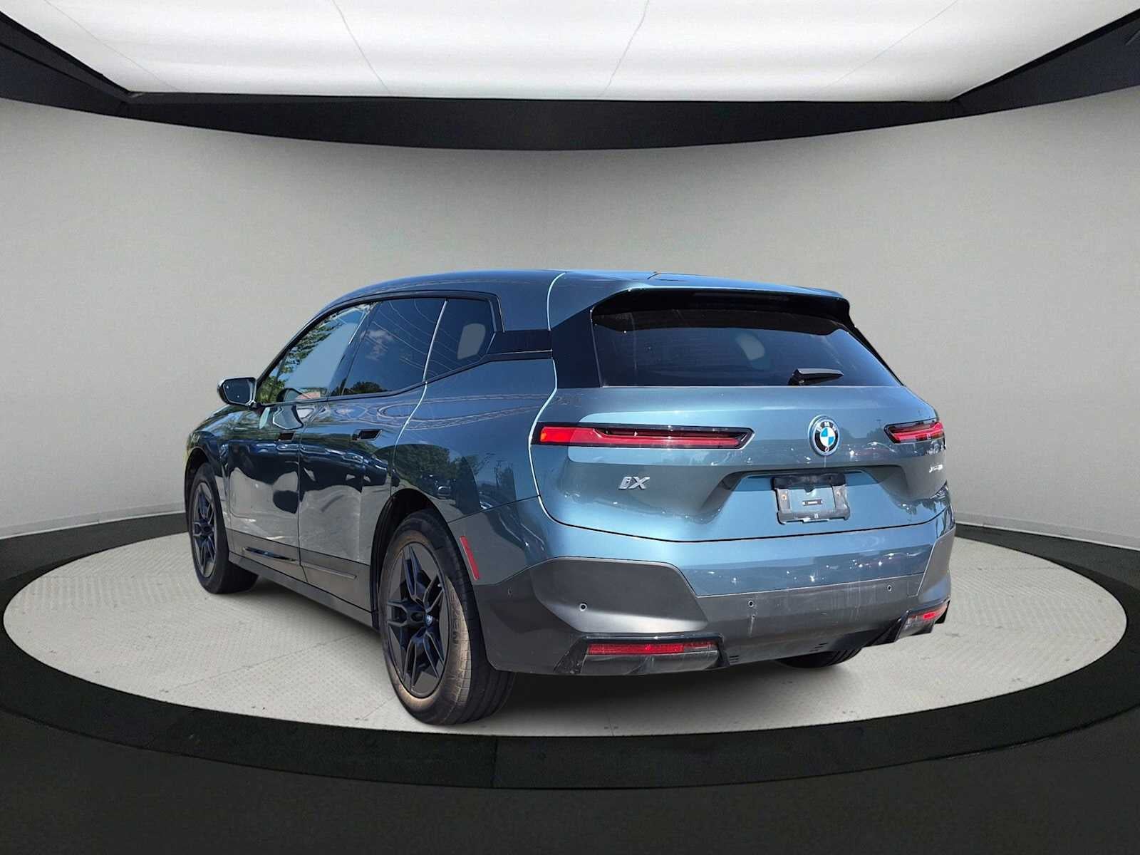 BMW iX xDrive50 2024