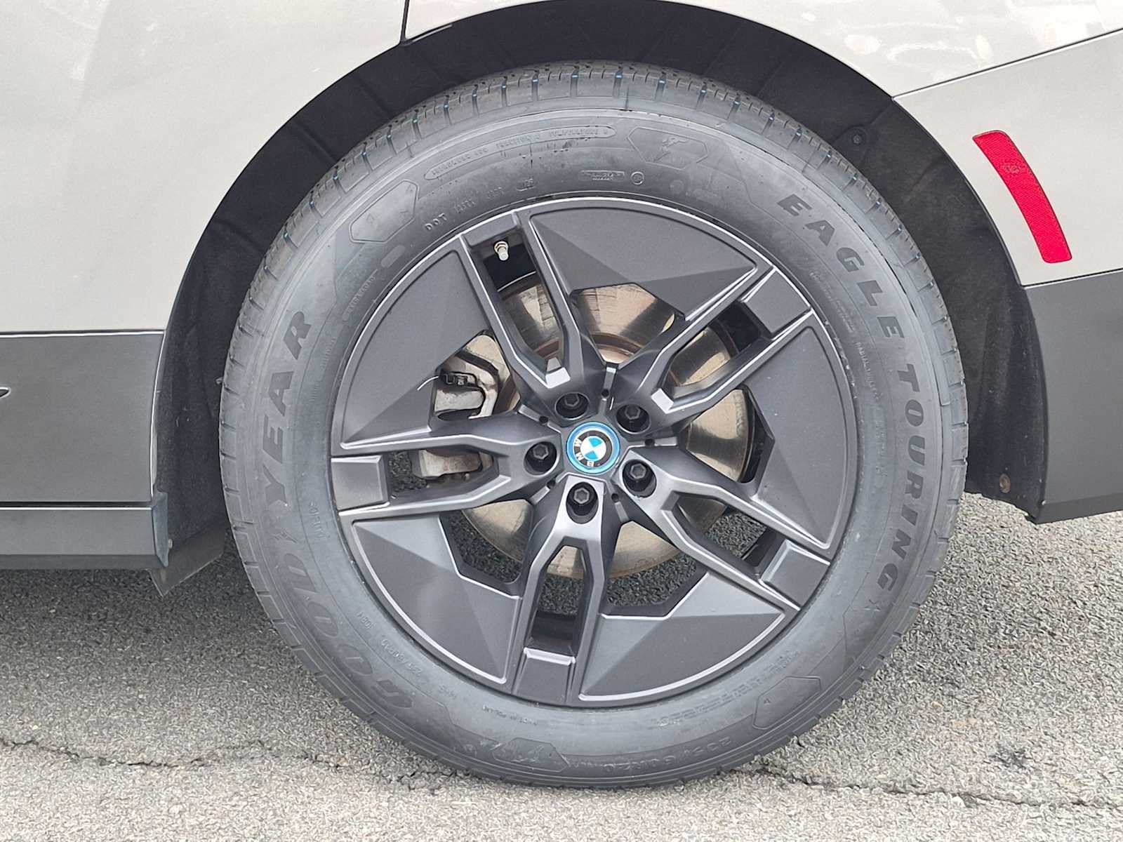BMW iX xDrive50 2024