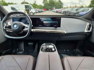 BMW iX xDrive50 2024