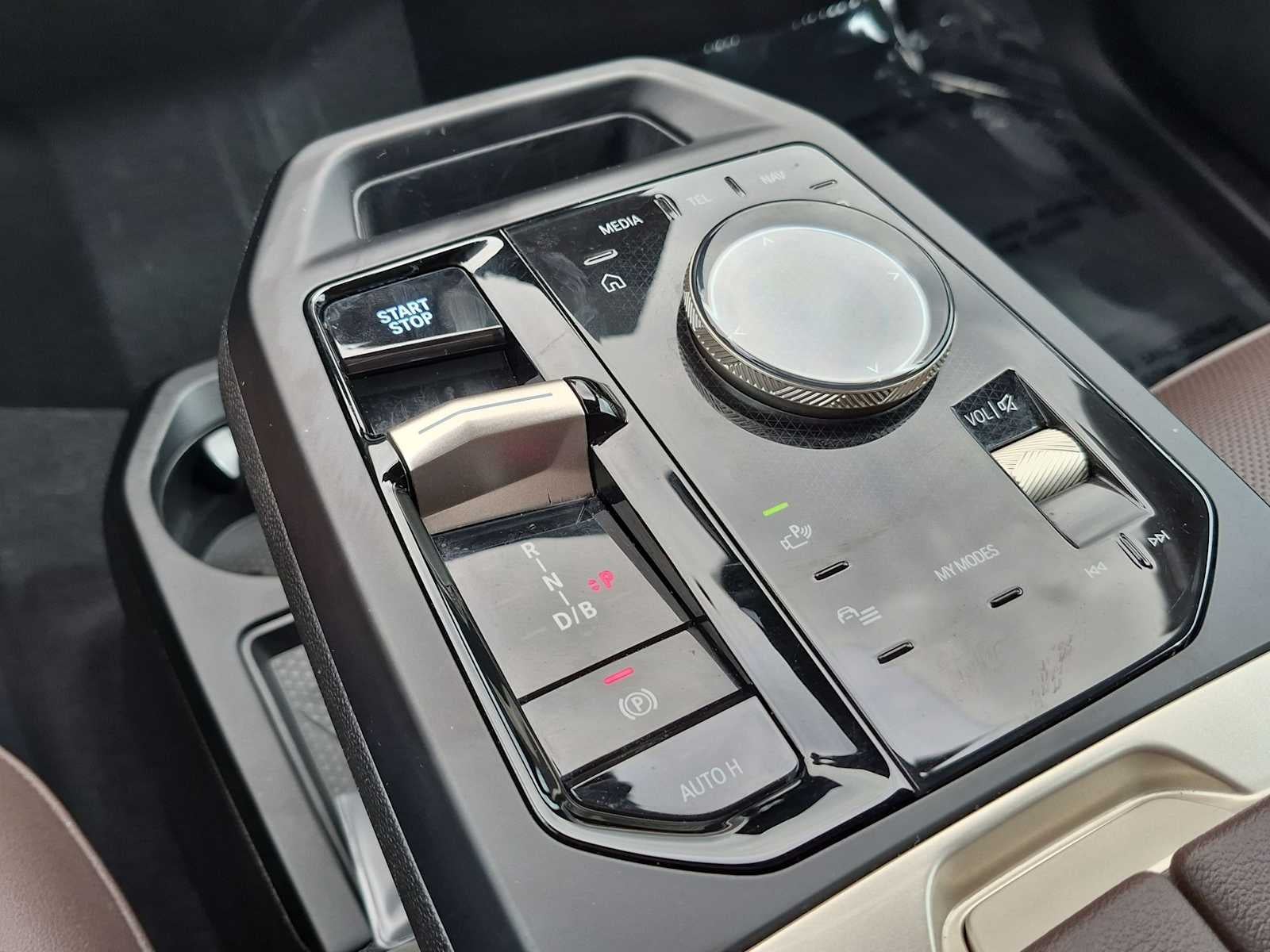 BMW iX xDrive50 2024