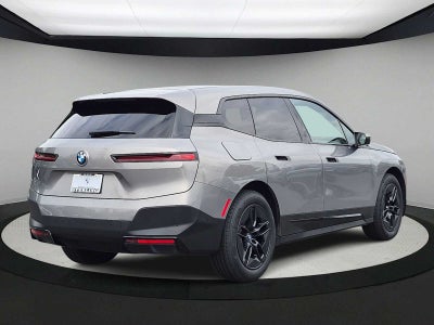 BMW iX xDrive50 2024