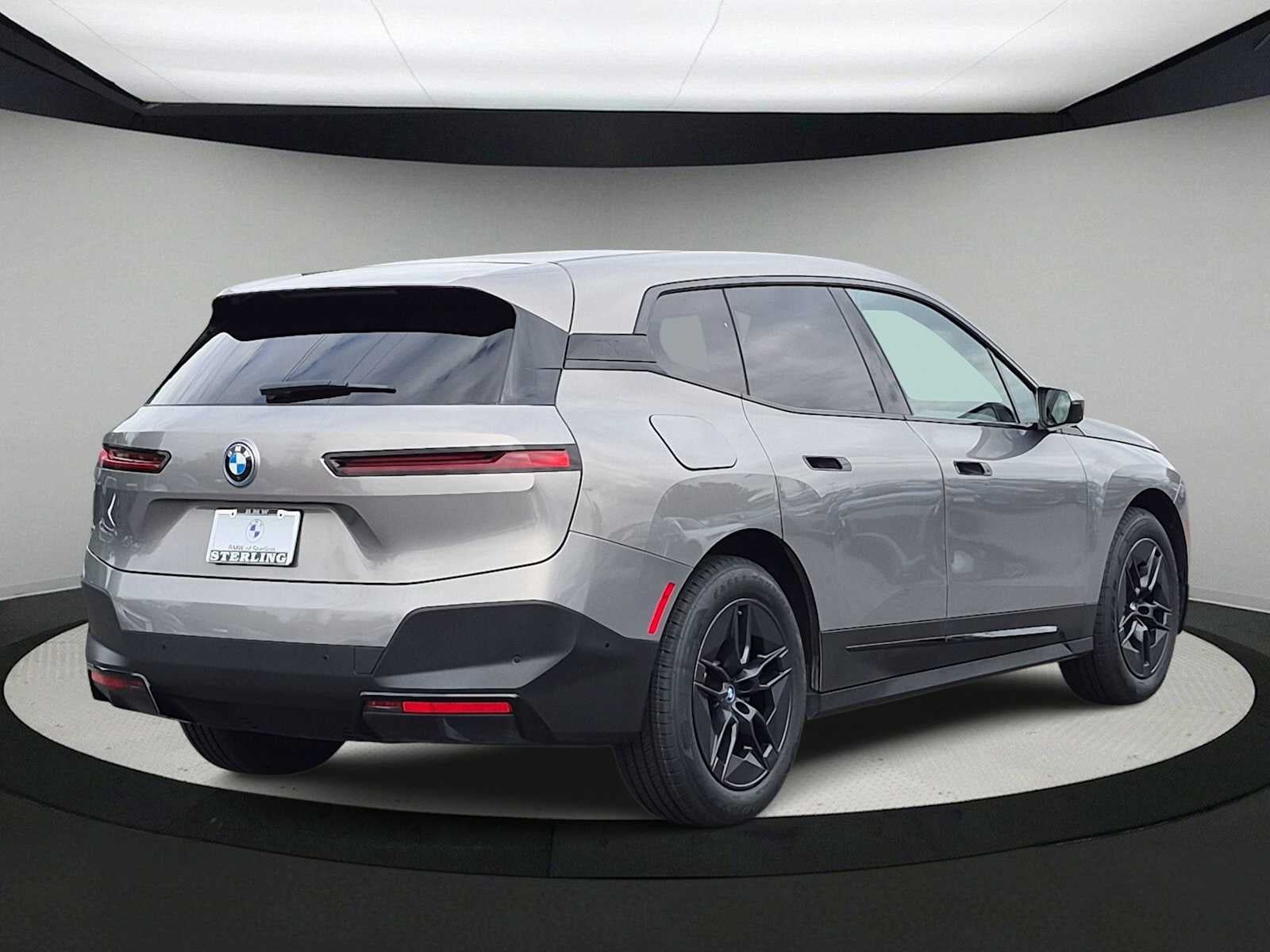 BMW iX xDrive50 2024