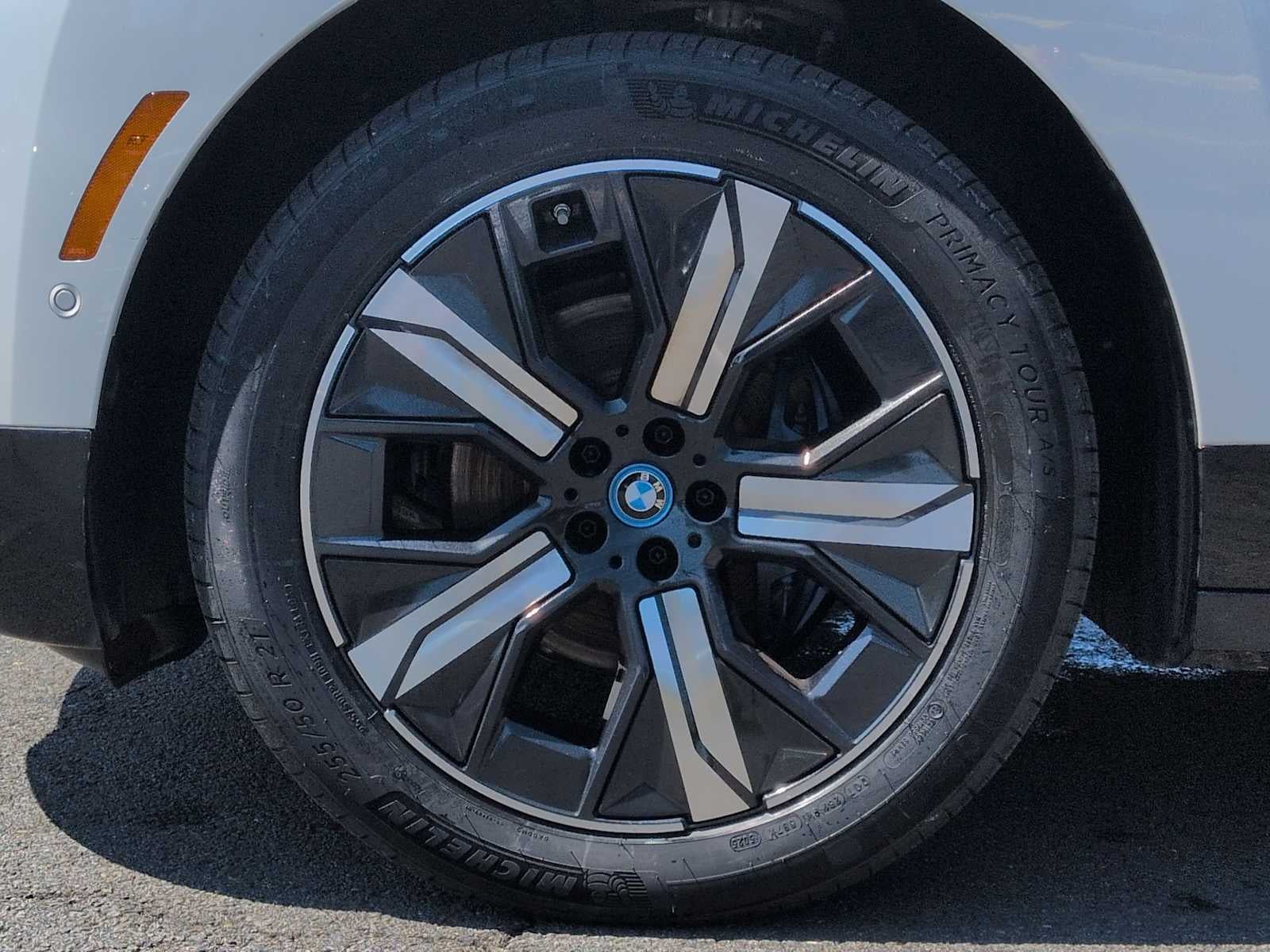BMW iX xDrive50 2024