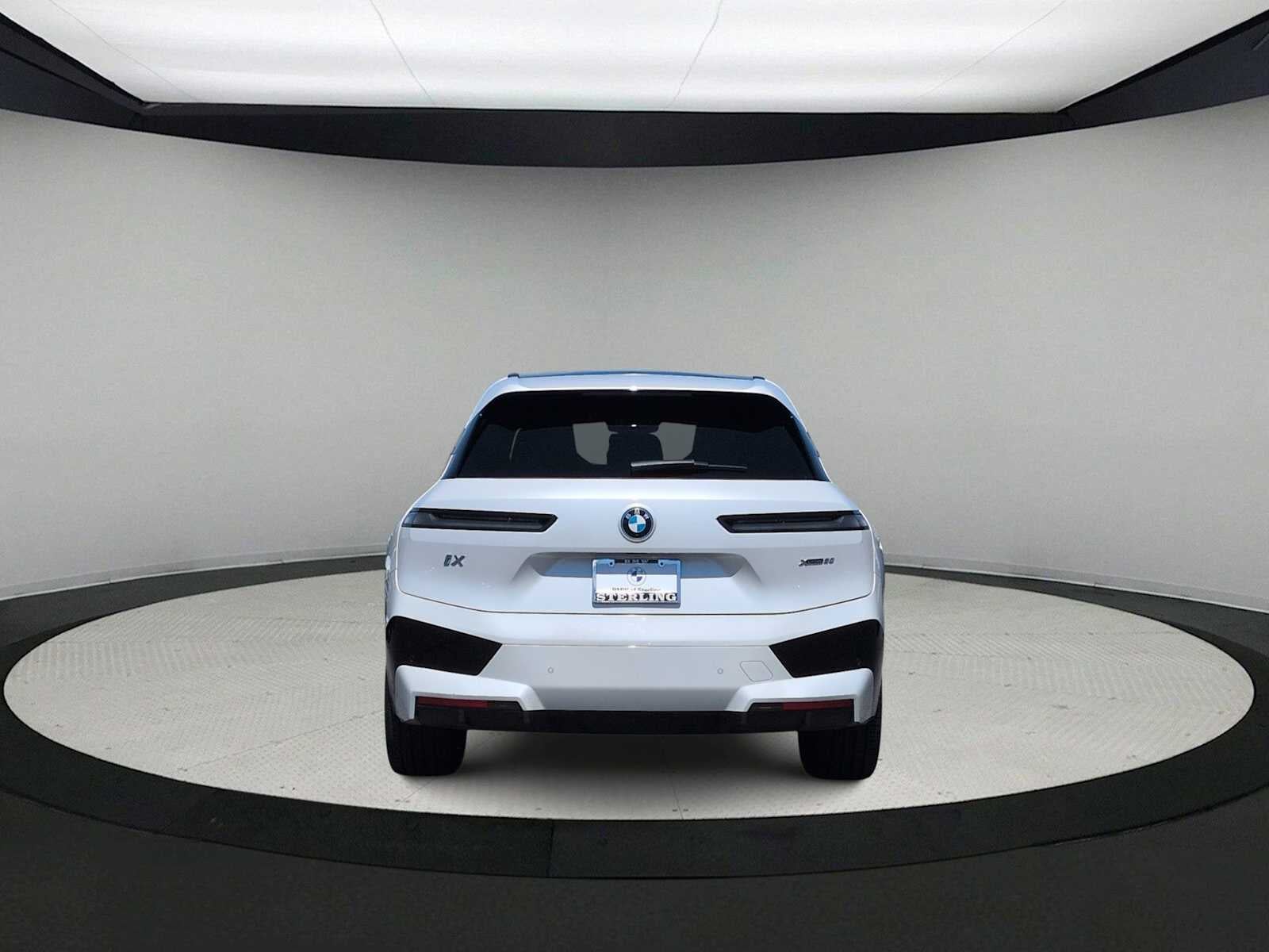 BMW iX xDrive50 2024