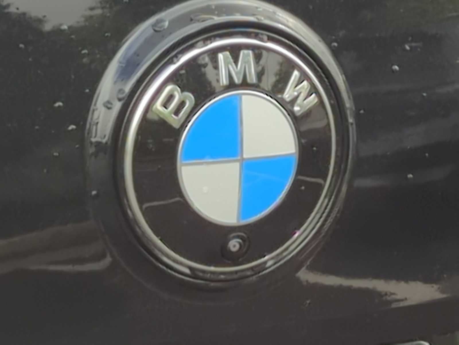BMW iX xDrive60 2026