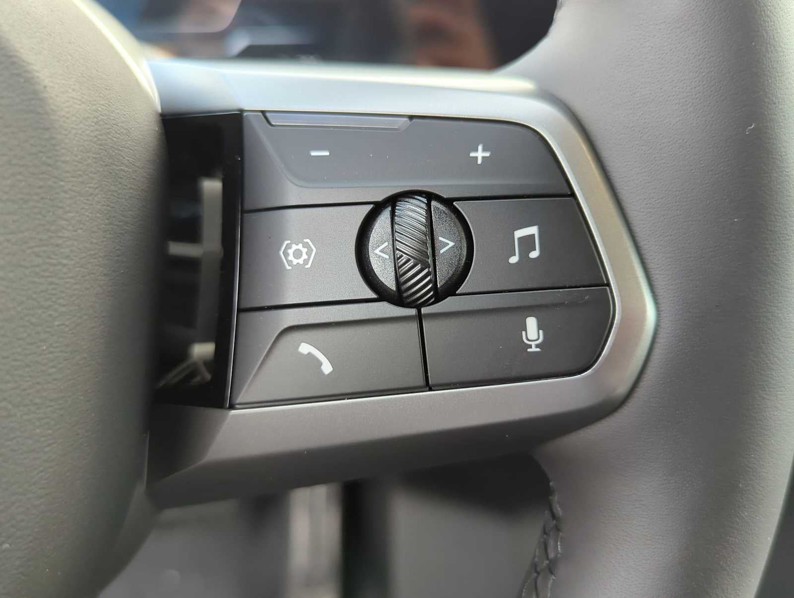 BMW iX xDrive60 2026