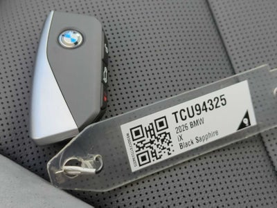 BMW iX xDrive60 2026
