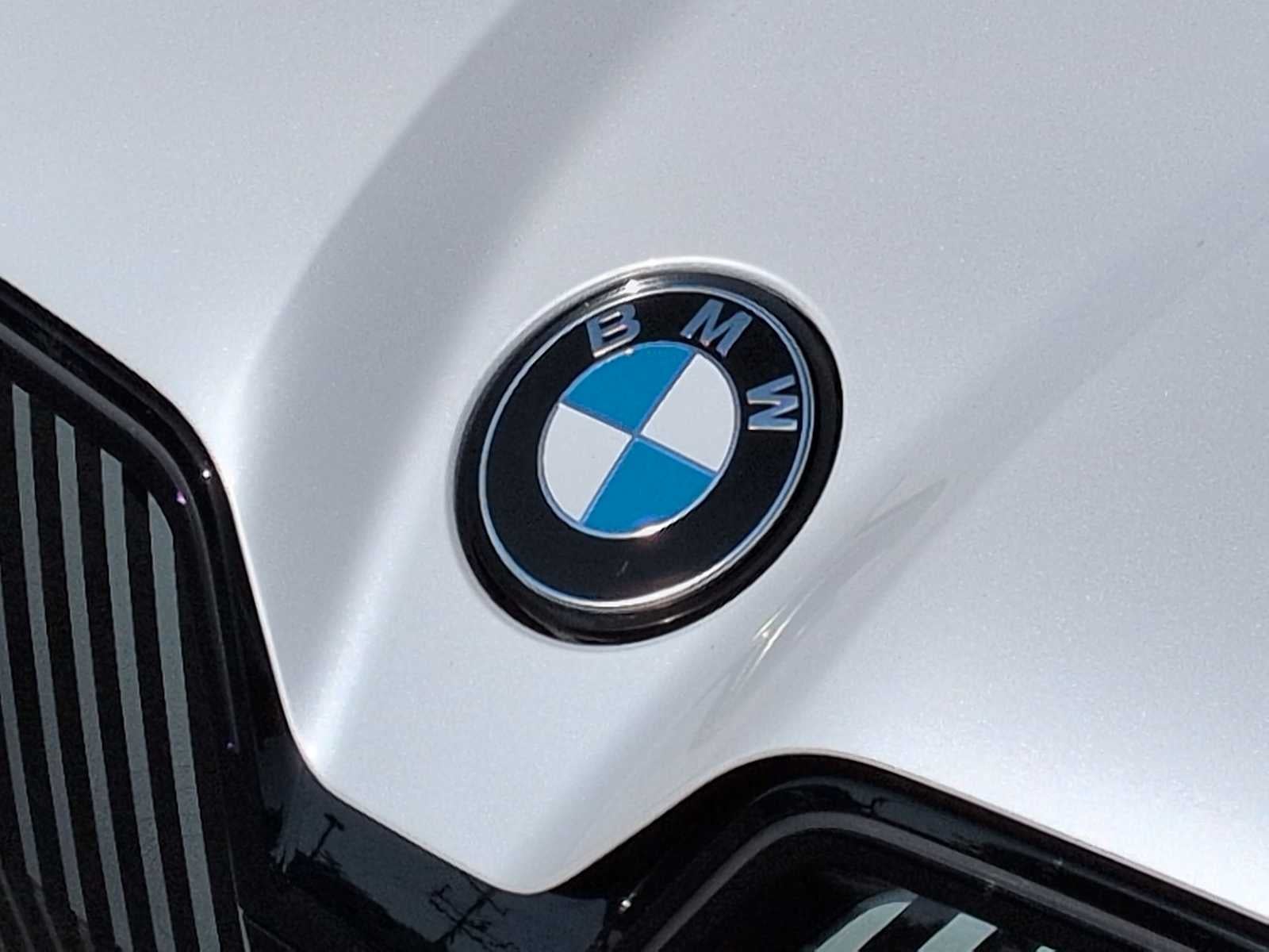 BMW iX xDrive60 2026