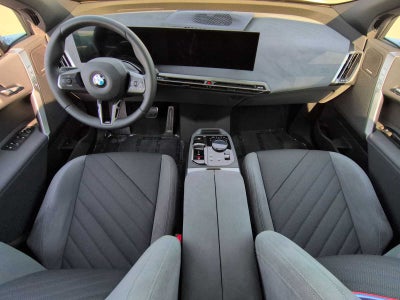 BMW iX xDrive60 2026