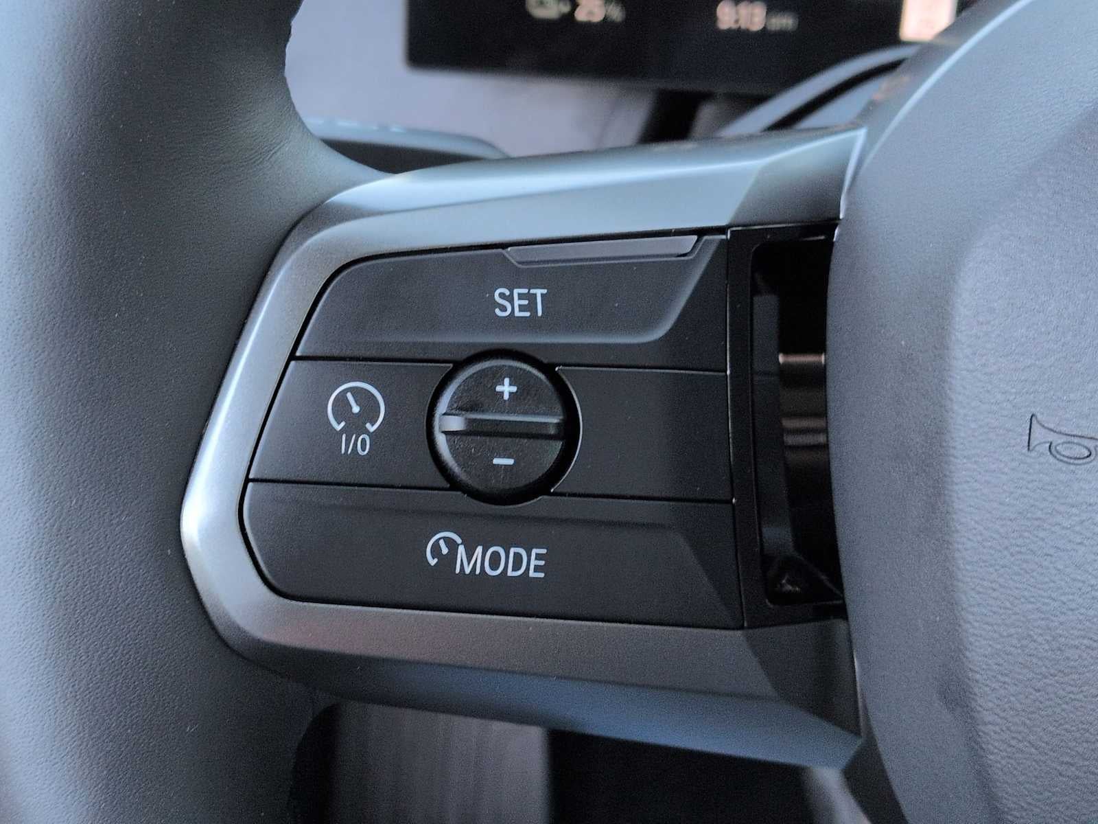 BMW iX xDrive60 2026