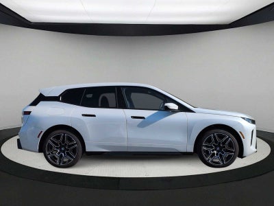 BMW iX xDrive60 2026