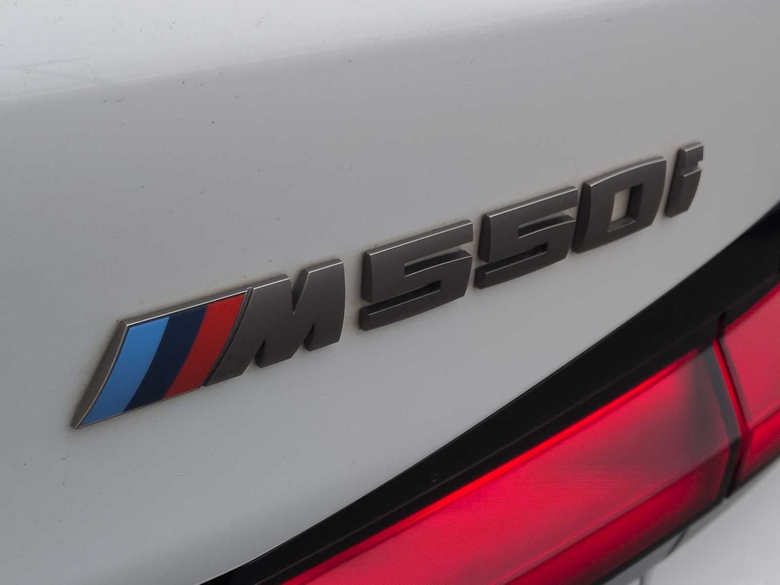 BMW 550i xDrive M550i xDrive 2021