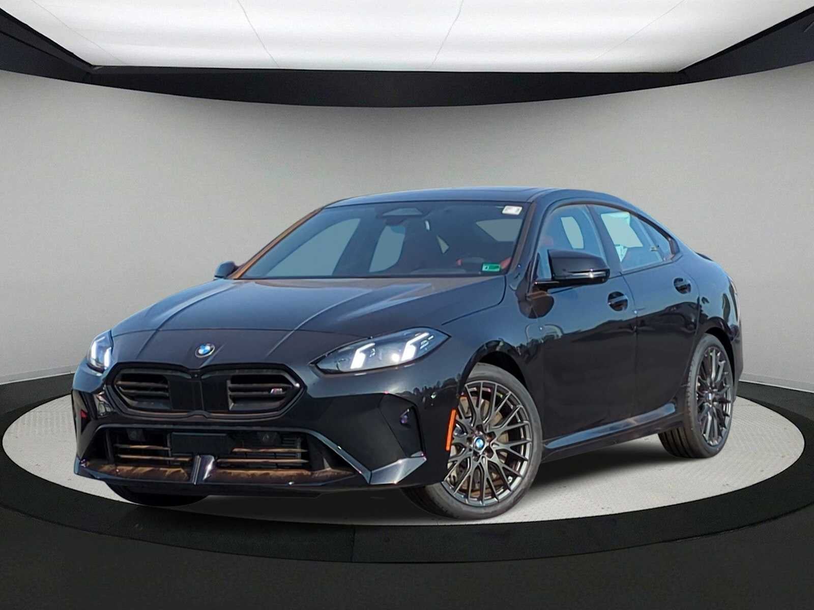 2025 BMW 235i M235 xDrive