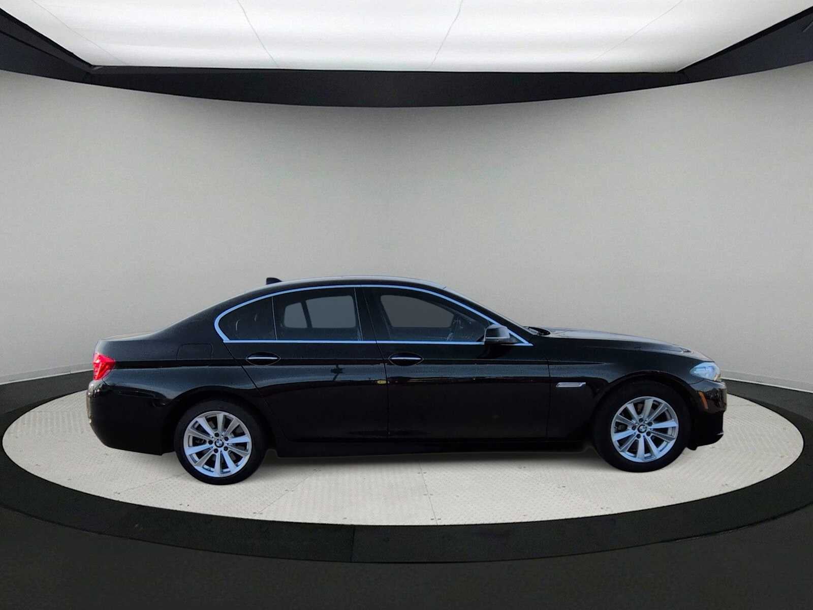 BMW 528i xDrive 528i xDrive 2014