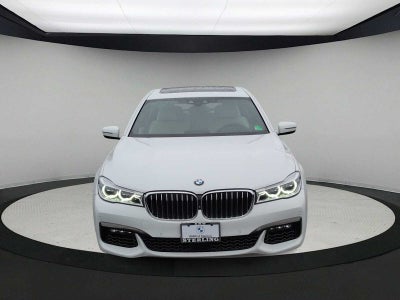 2016 BMW 750i 750i