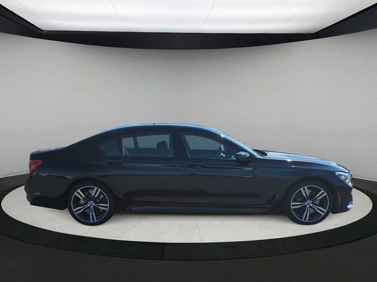 2018 BMW 750i xDrive 750i xDrive