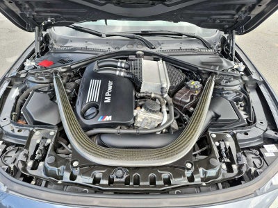 BMW M4 de 2016, descapotable de 2 puertas