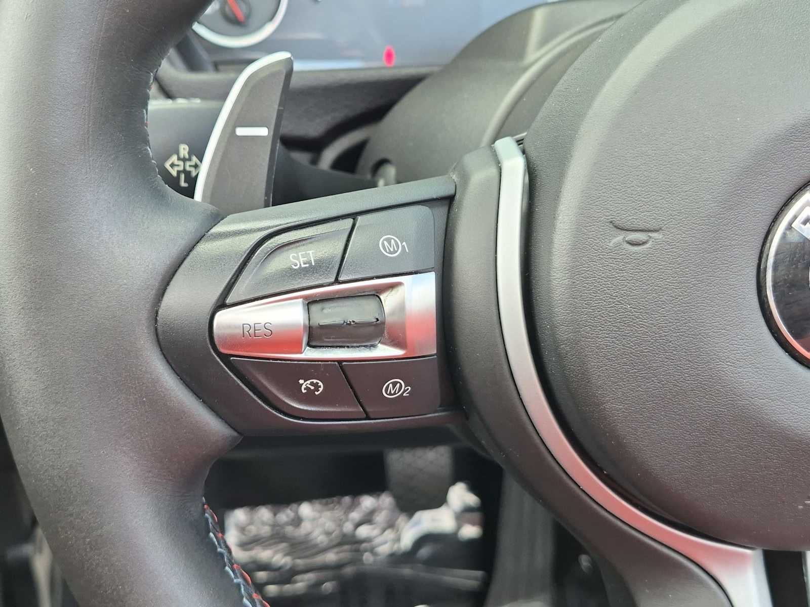 BMW M4 de 2016, descapotable de 2 puertas