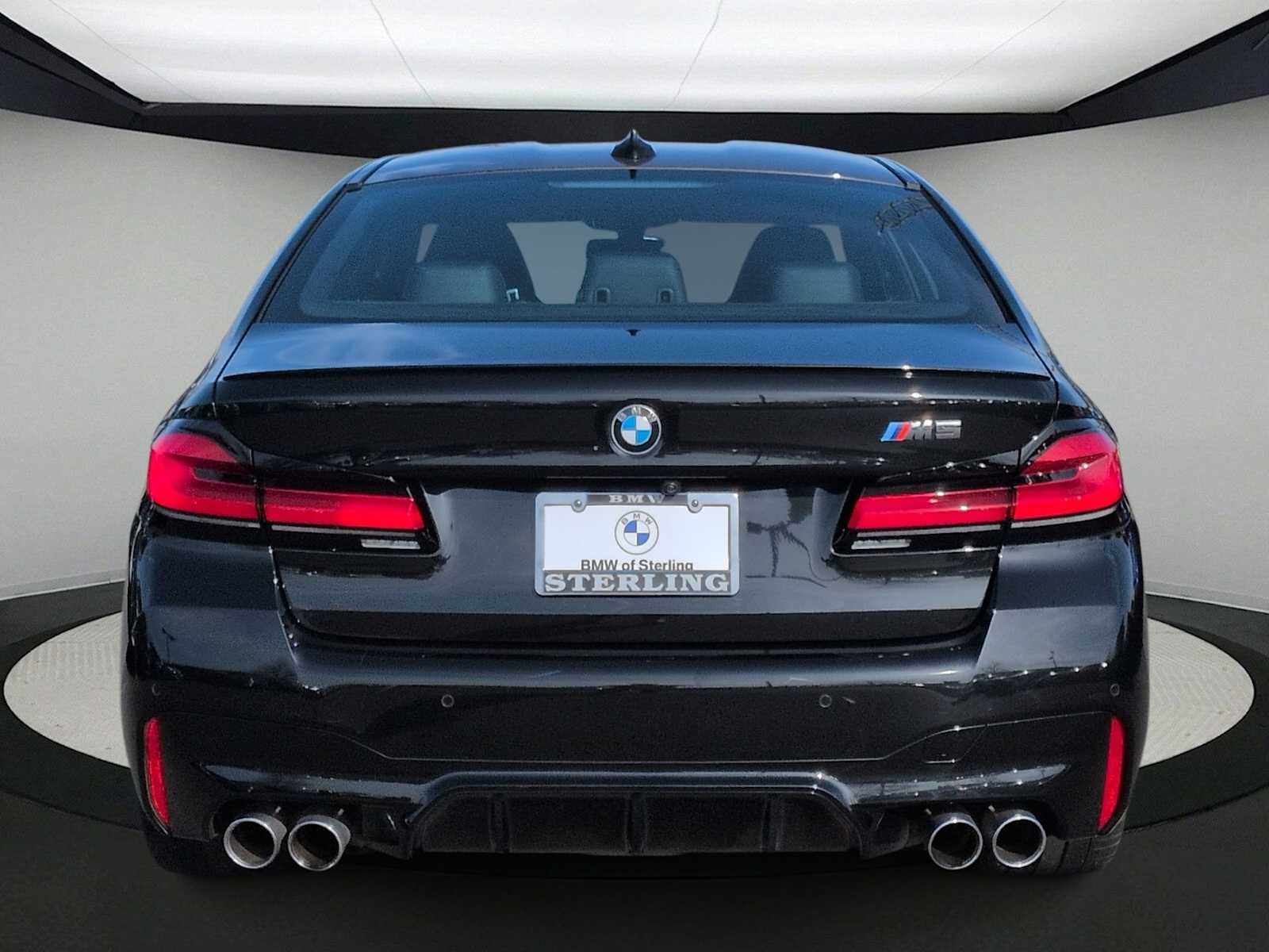 2023 BMW M5 Sedán