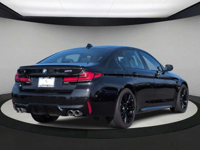 2023 BMW M5 Sedán