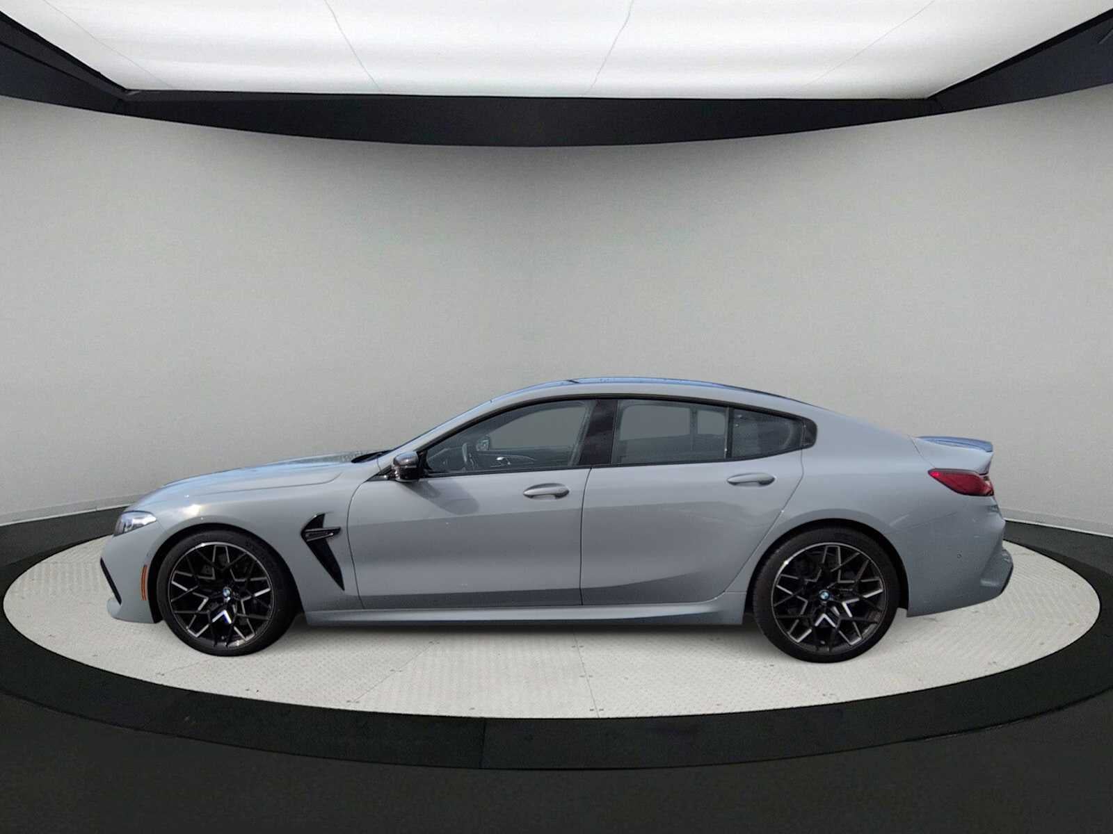 BMW M8 Competition 2024
