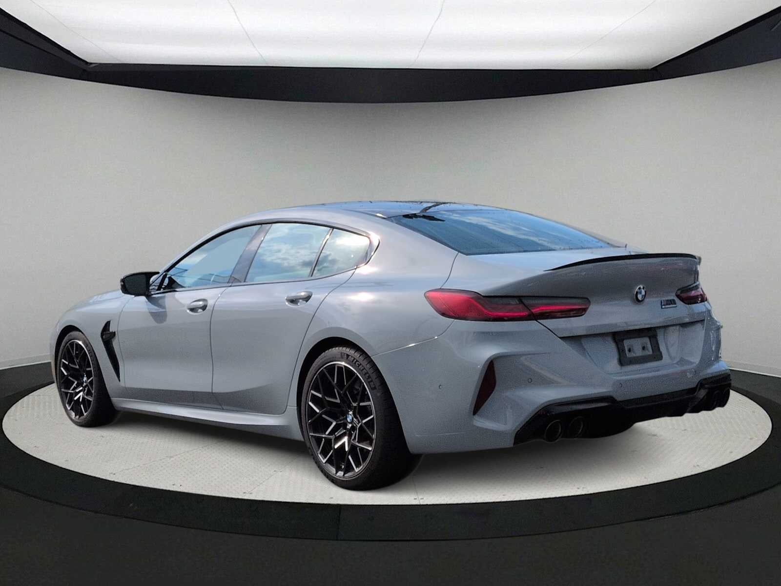 BMW M8 Competition 2024