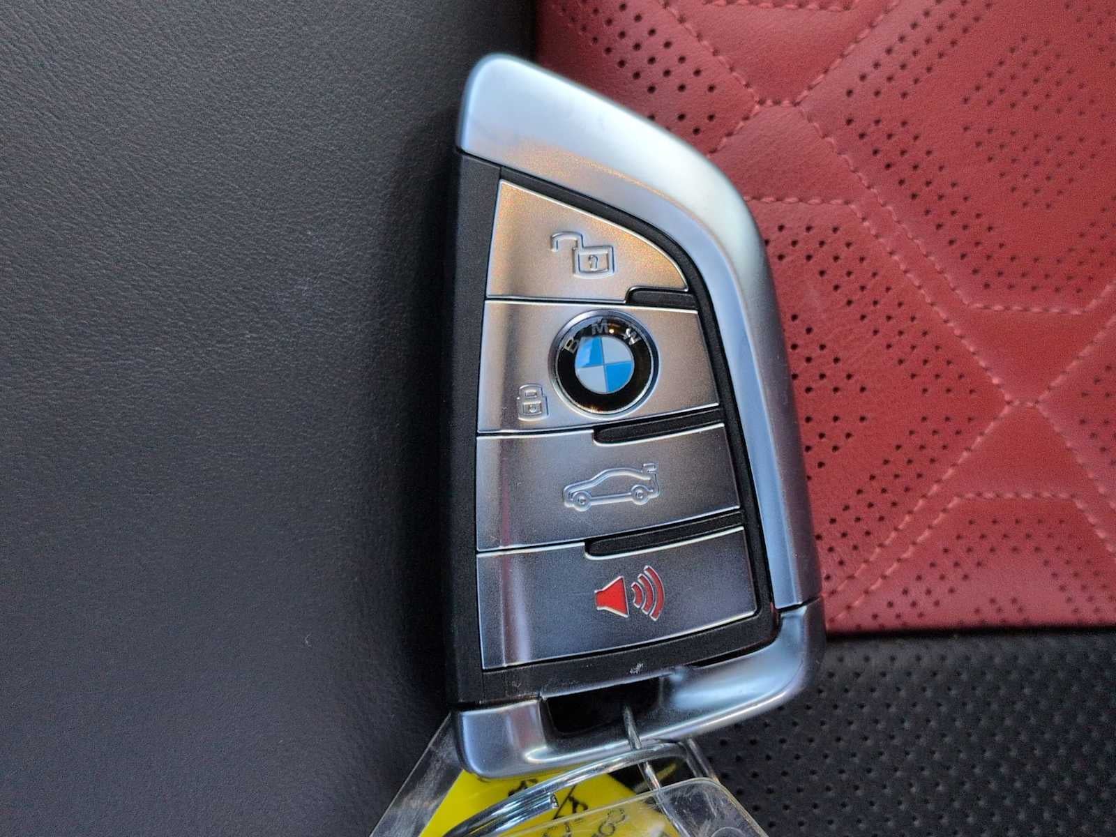 2023 BMW M8 Competición