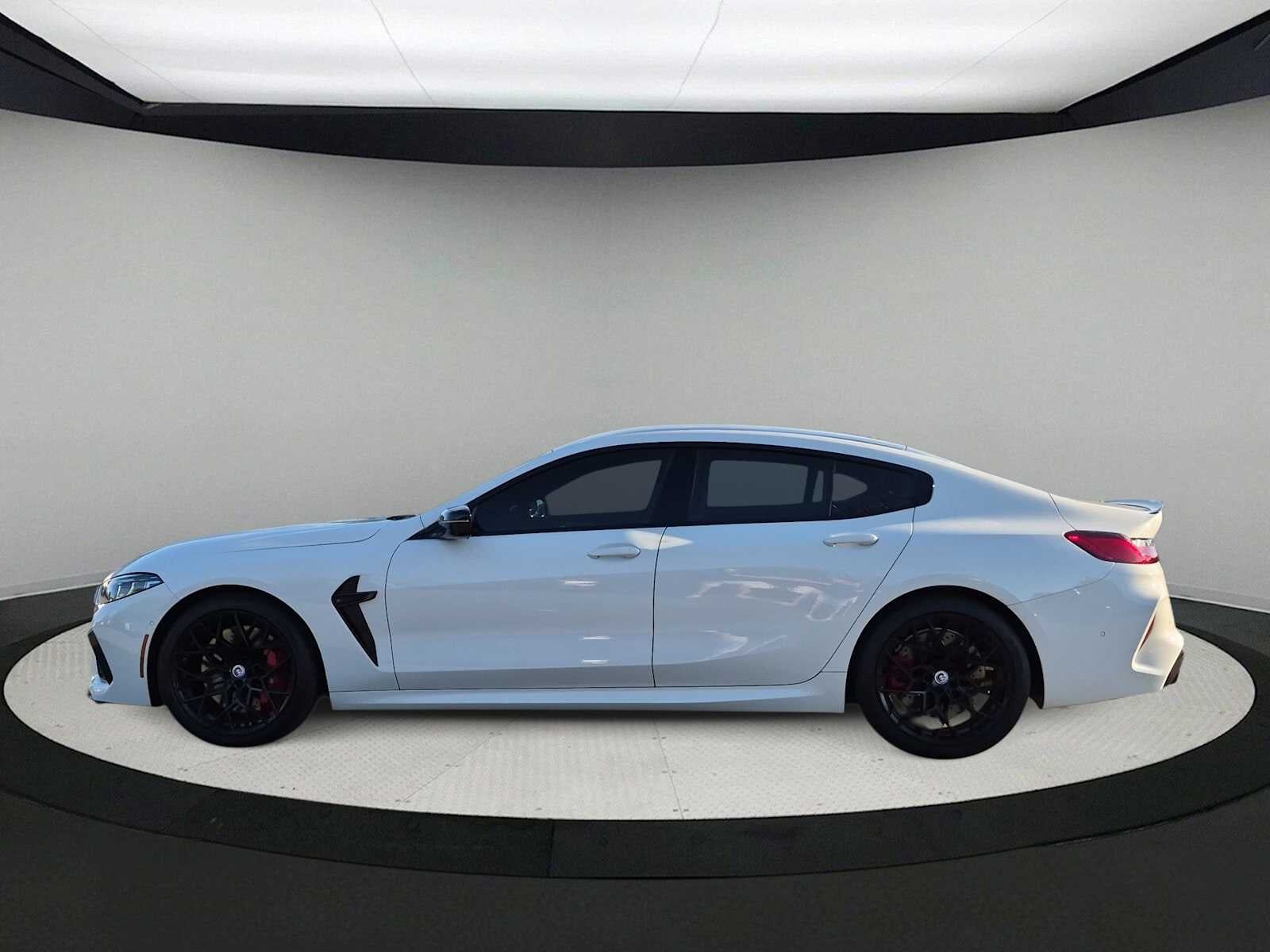 2023 BMW M8 Competition