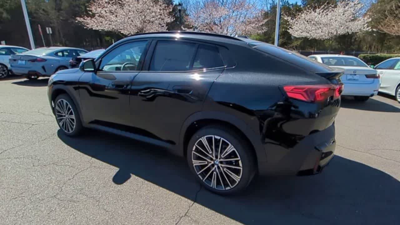 2025 BMW X2 xDrive28i