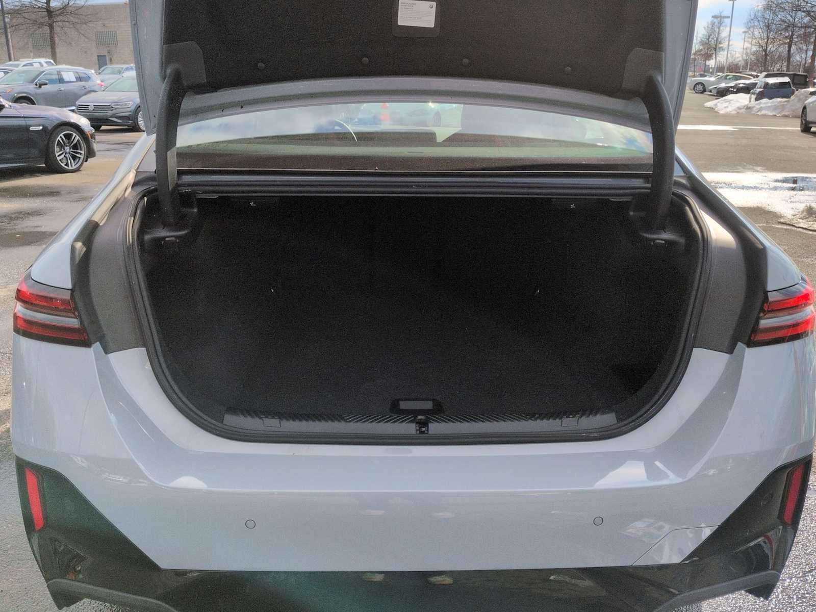 2025 BMW i5 xDrive40 xDrive40