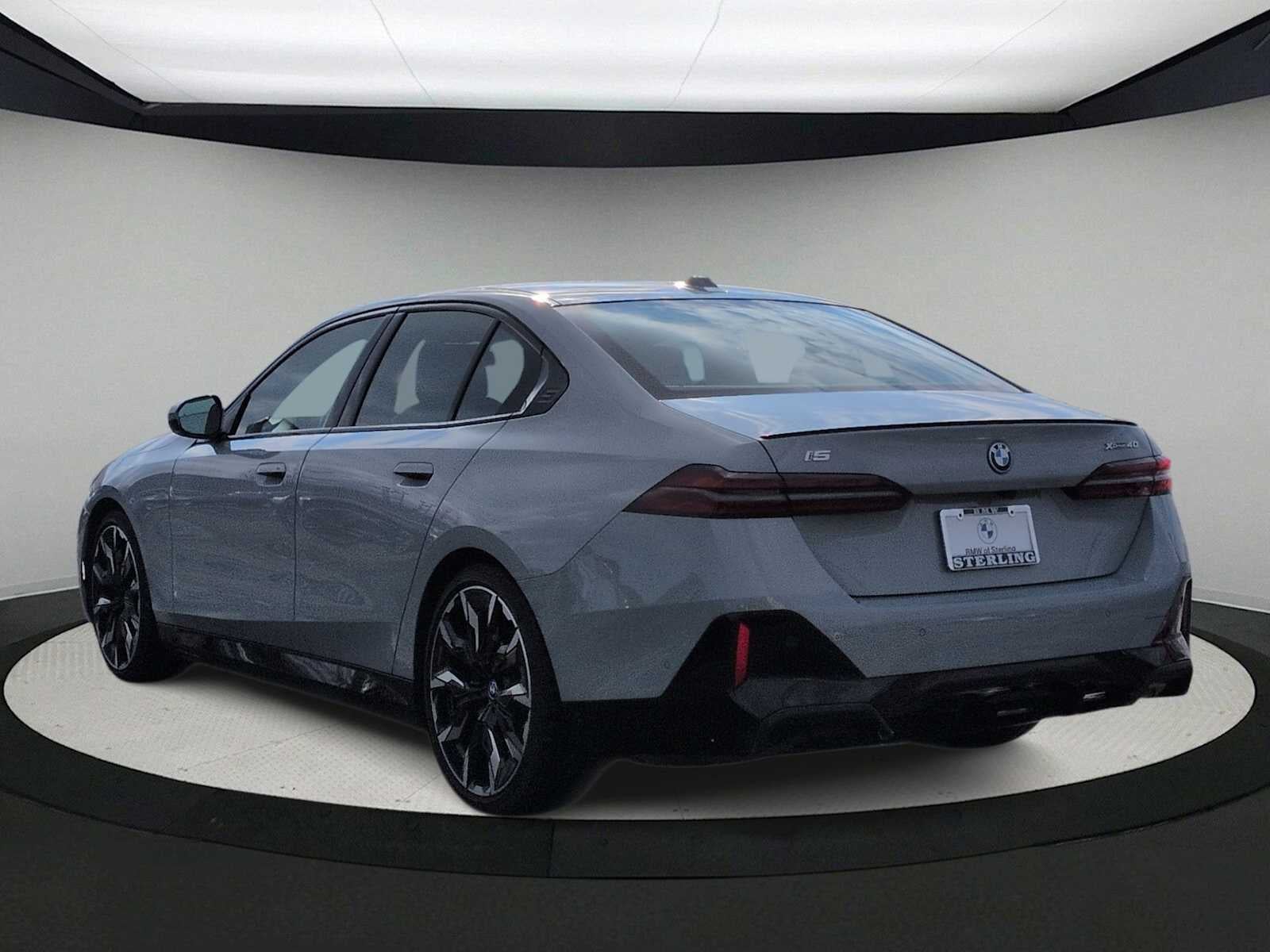 2025 BMW i5 xDrive40 xDrive40