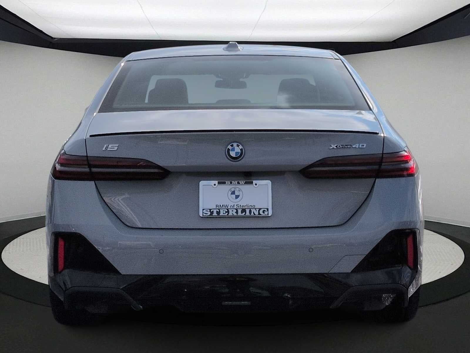 2025 BMW i5 xDrive40 xDrive40