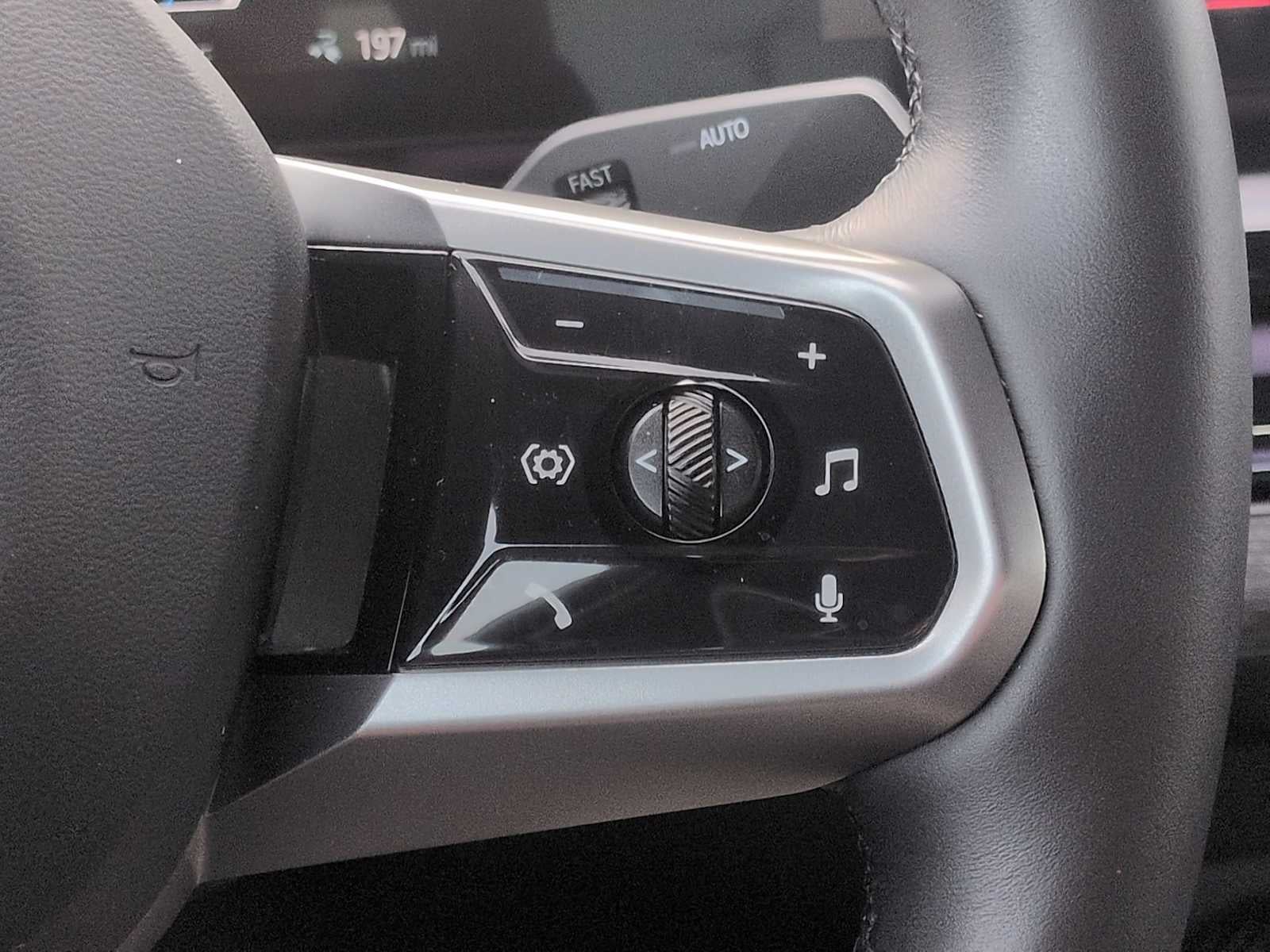 2025 BMW i5 xDrive40 xDrive40