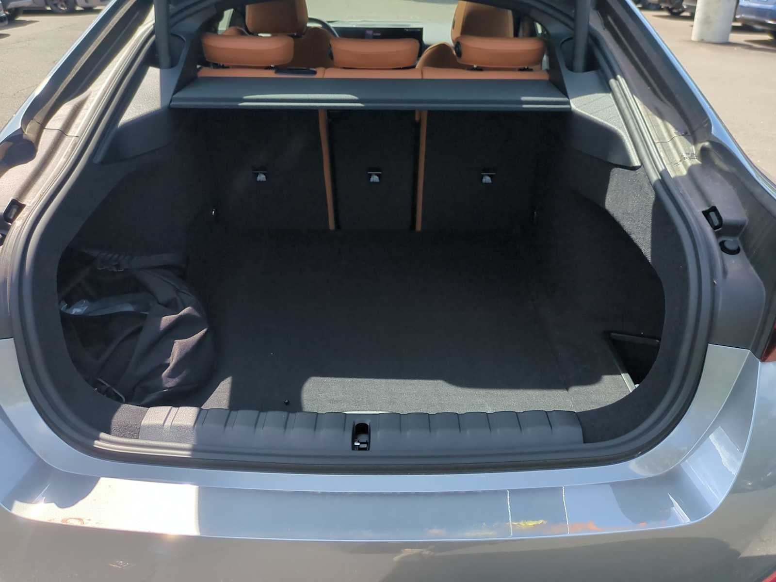 2025 BMW i4 eDrive40