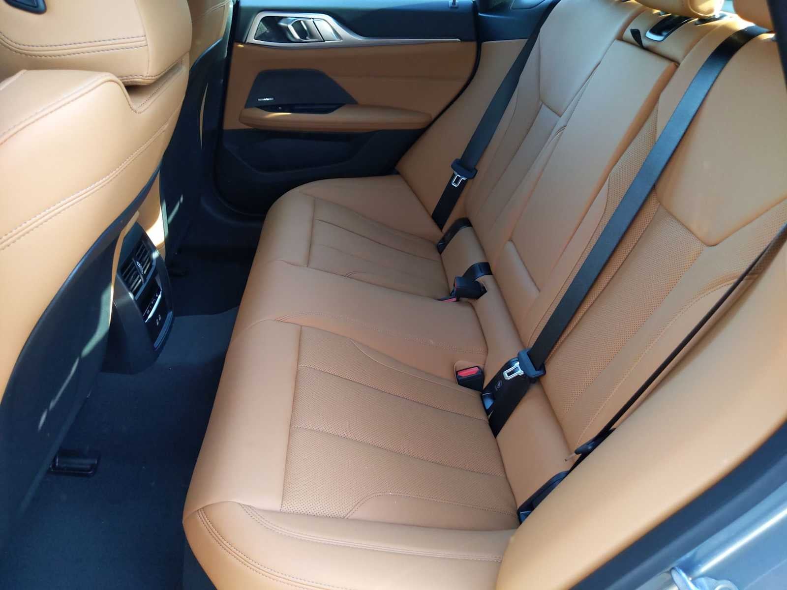 2025 BMW i4 eDrive40