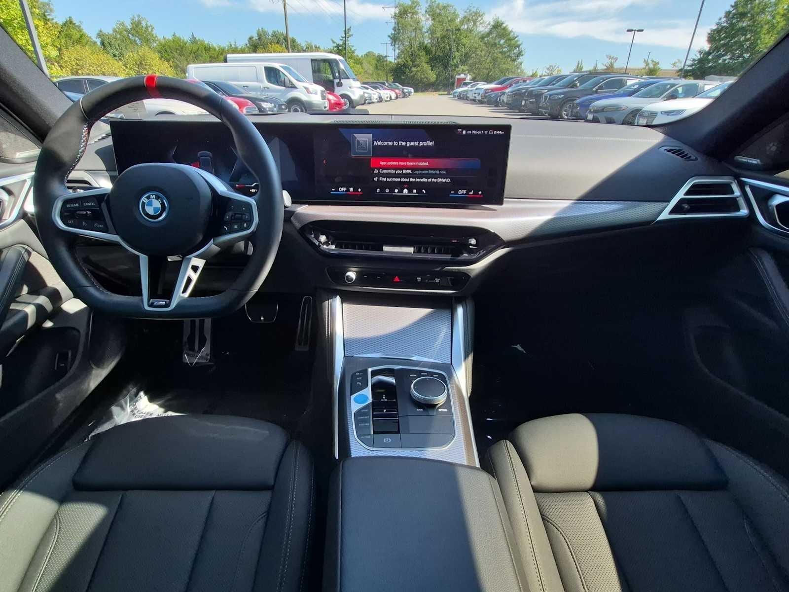 2025 BMW i4 M50