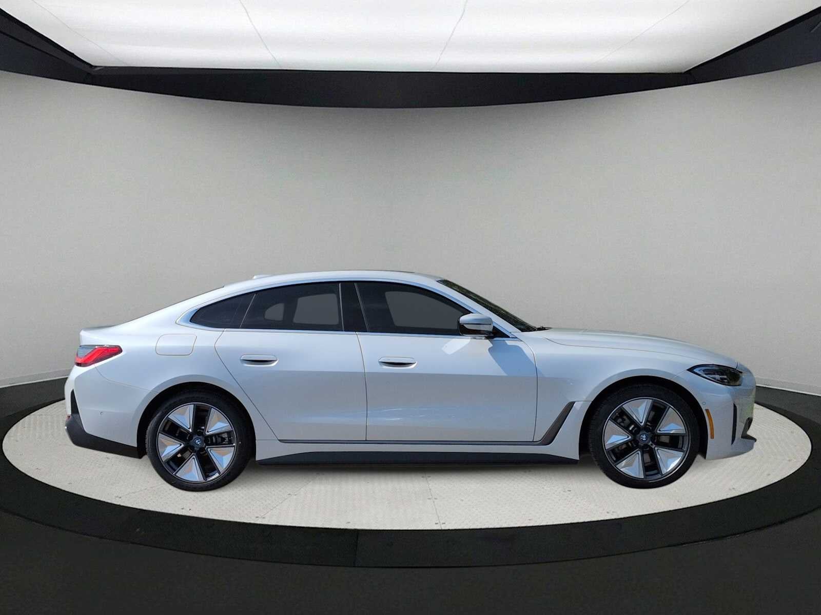 2023 BMW i4 eDrive35