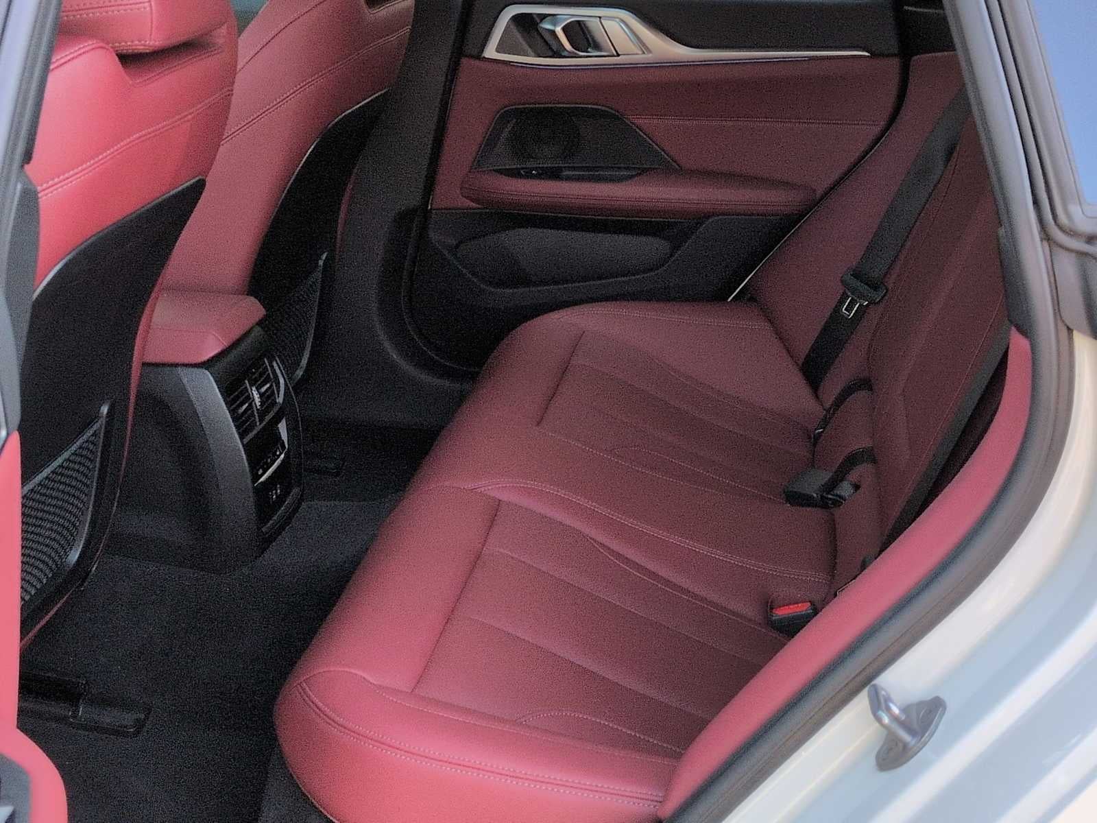 BMW i4 eDrive35 2024