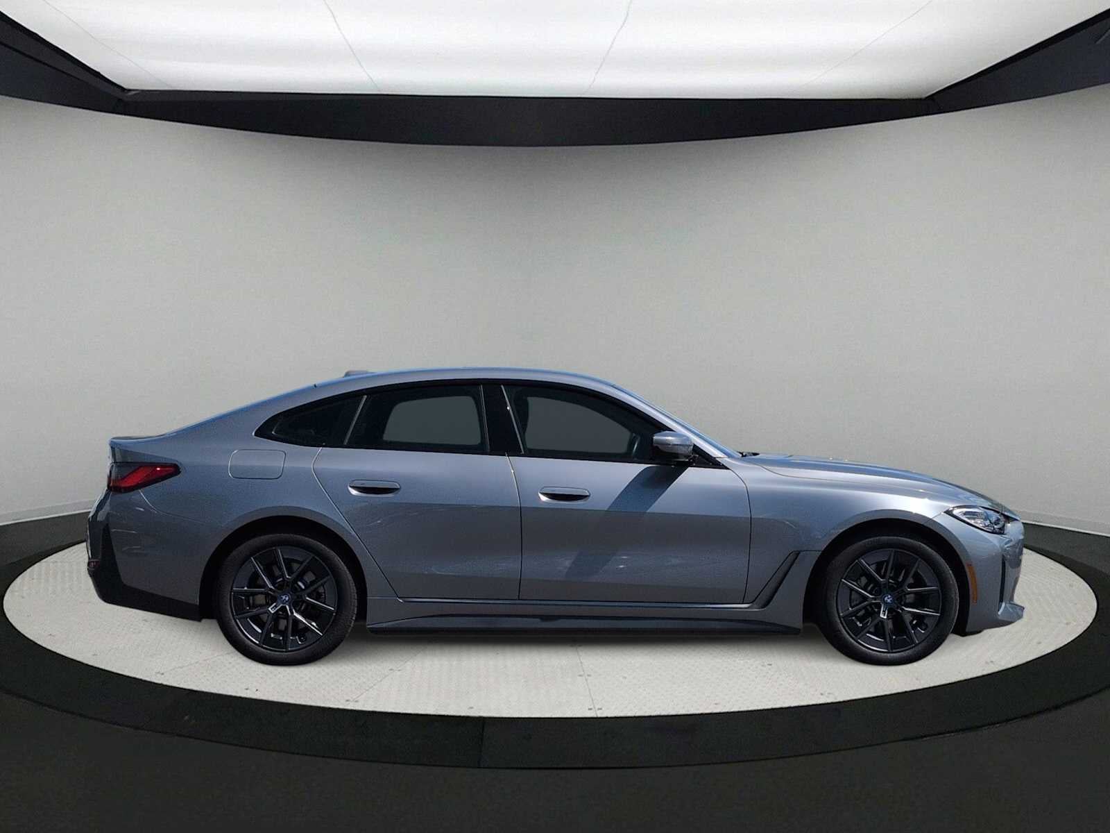 2023 BMW i4 eDrive35