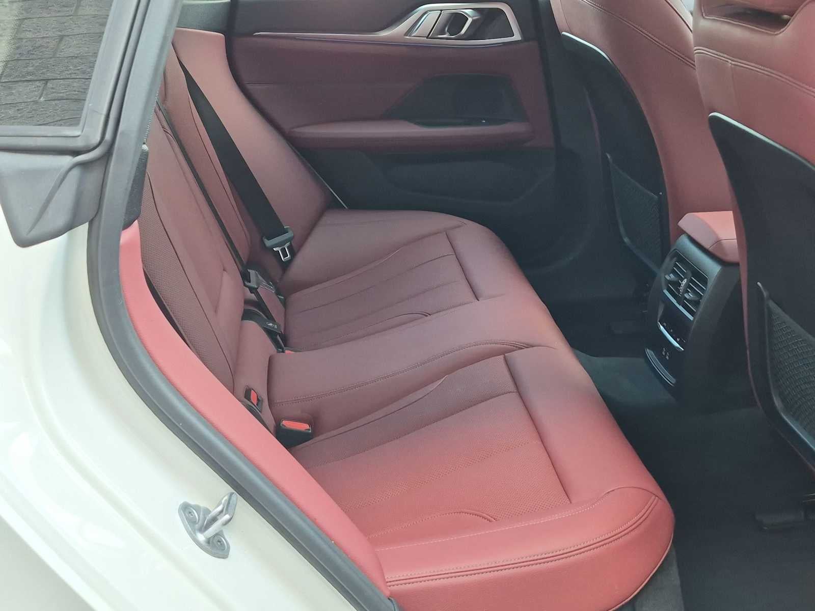 BMW i4 eDrive35 2024