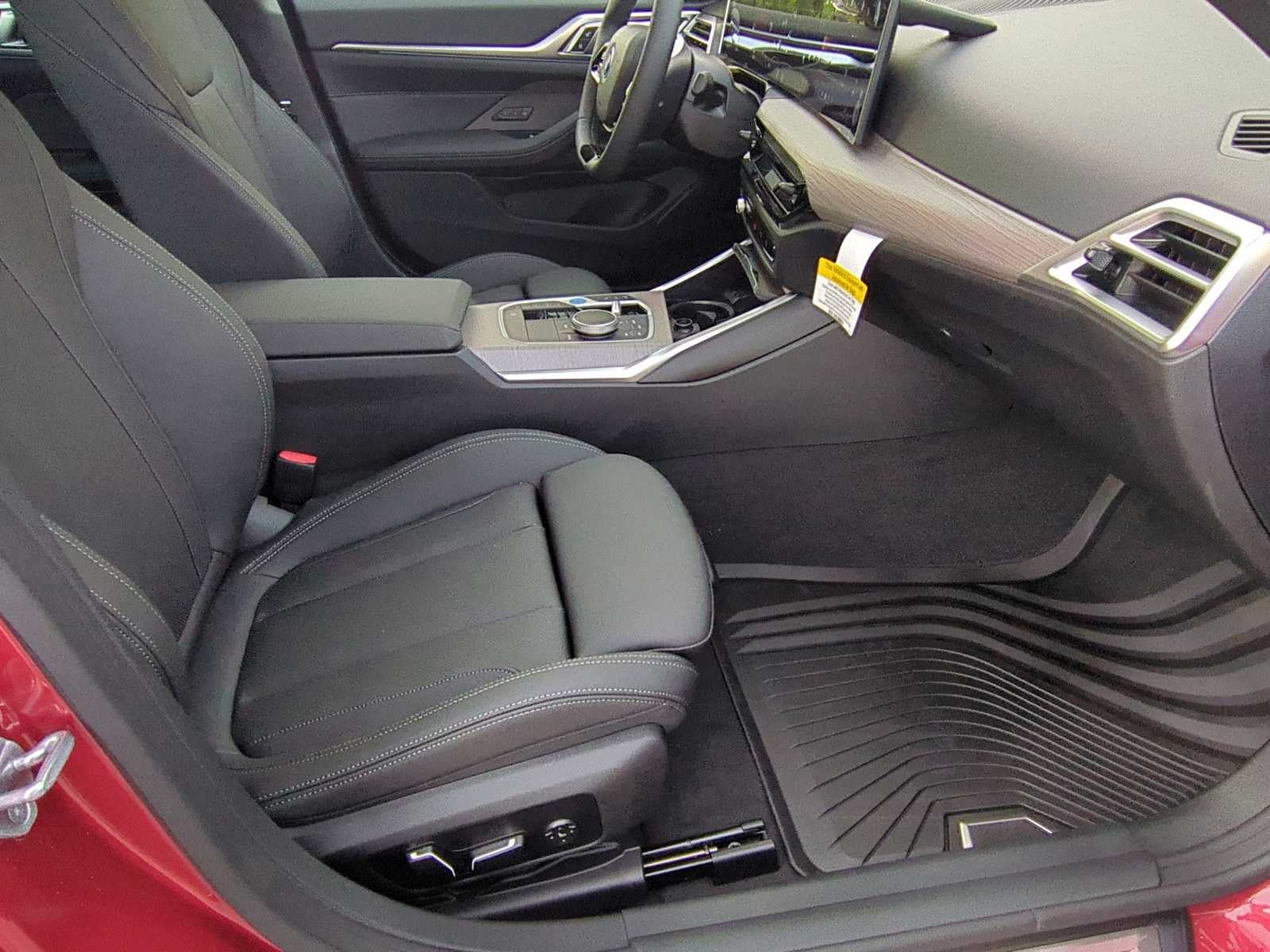 2025 BMW i4 xDrive40