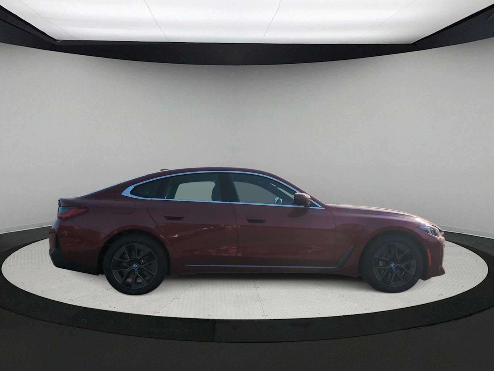 2025 BMW i4 xDrive40