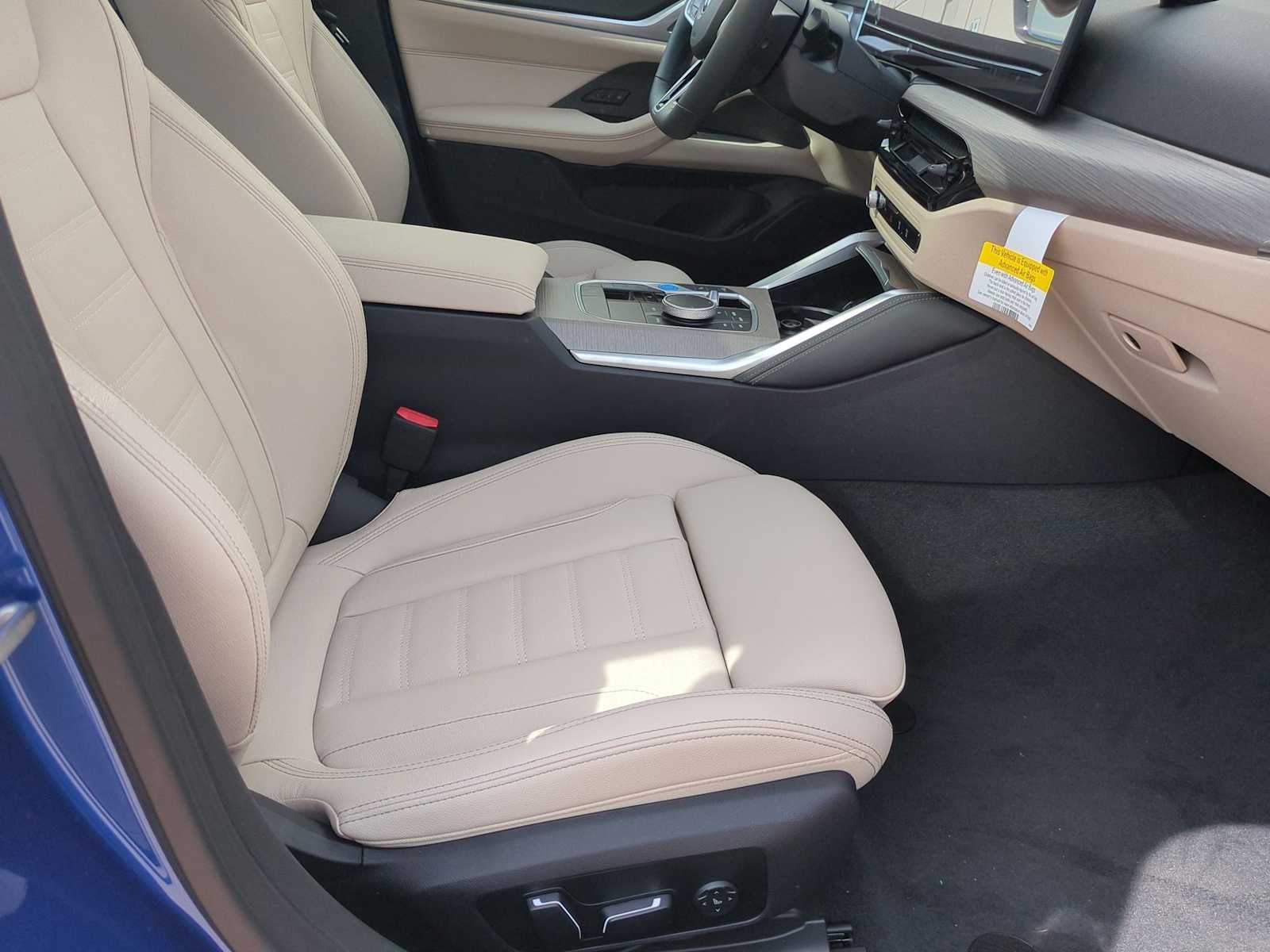 2025 BMW i4 xDrive40 xDrive40