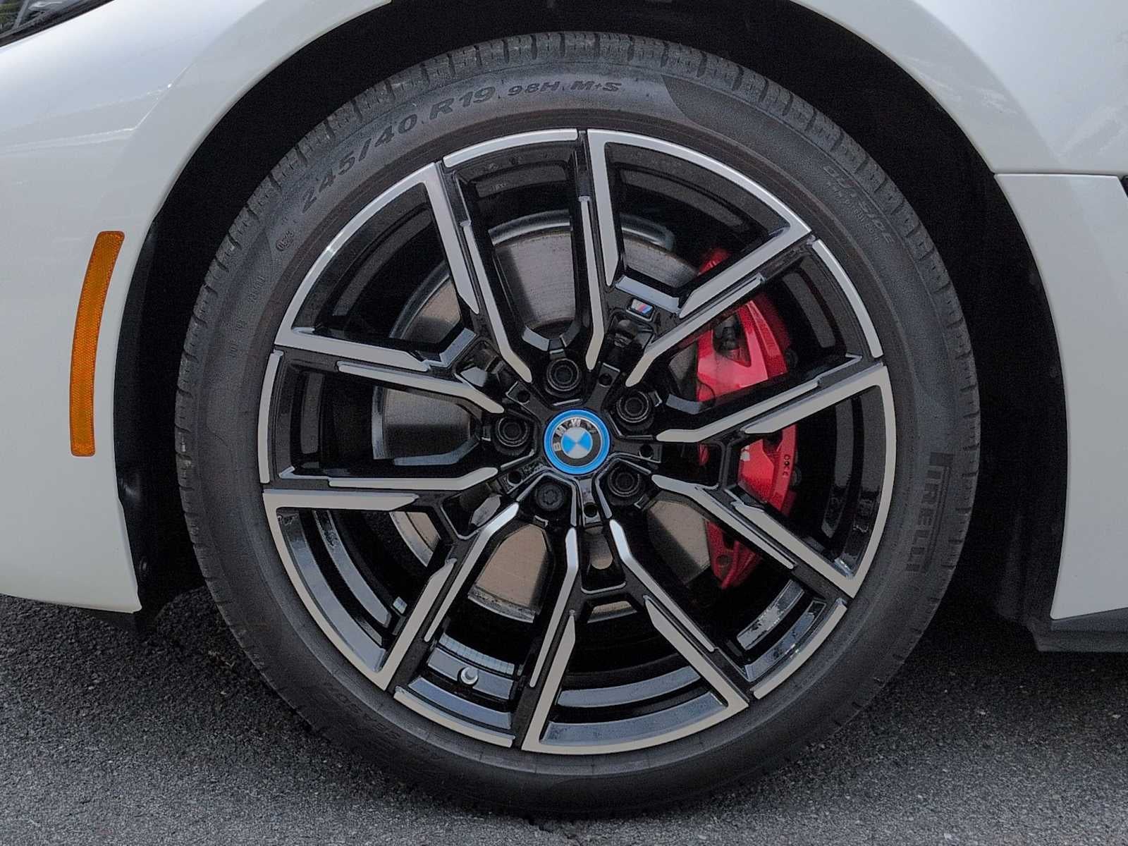 2023 BMW i4 eDrive40